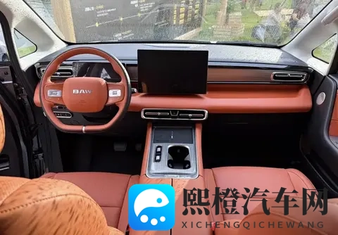 北汽锐胜M8中大型MPV即将预售，四种动力可选-2