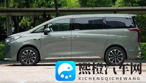 2858万享三屏互联+激光雷达,魏牌高山7成智能家用MPV优选-3