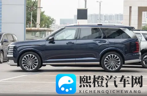 选 7 座还是 6 座?深秋试驾帕里斯帝,这版性价比绝了-1