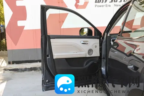 国民增程车埃安i60增程版开启预售,家人们,是不是可以冲了?-1