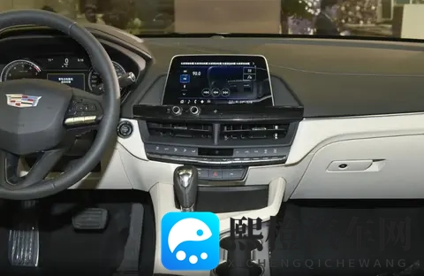 设计老套配置过时，凯迪拉克CT4能坚守多久，四款配置怎么选合适-3