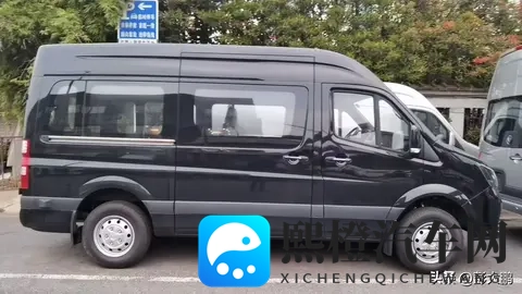 8x8x海外华为永久最新版本更新内容亮点：华为车载系统升级，智能驾驶体验全面升级-3