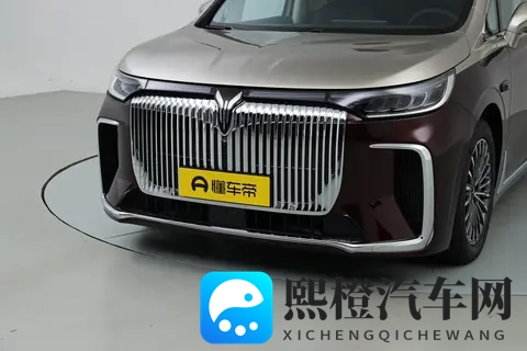 26款岚图梦想家增配又降价,30万多买MPV值吗?-2