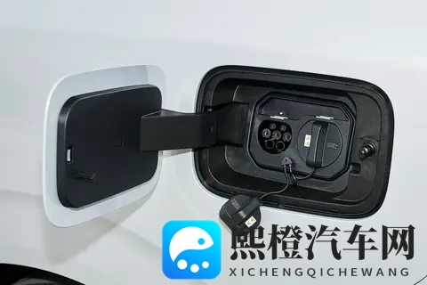 星光730：738万元起，全家人都满意的紧凑型MPV，大七座不拥挤！-1