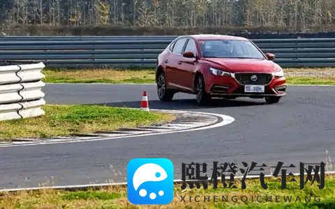 开车不带脑子的致命代价:3秒盲开50米,23倍事故率“隐形杀手”-1