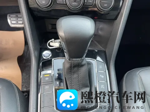 三年准新德系SUV,36万公里的大众途观L,要不要来一辆?-1