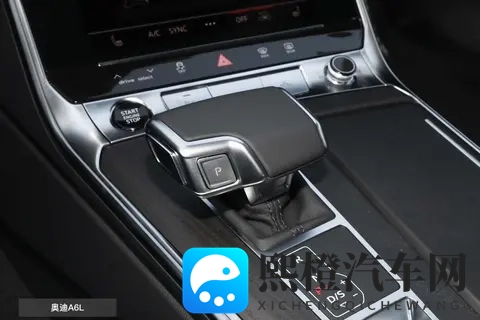 美女扒开胸罩秘 露出奶头的软件:智能驾驶:未来汽车生活新篇章-1