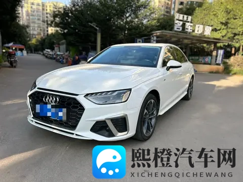 23年奥迪A4L,白色时尚一手车,67万公里,158万拿下!-1