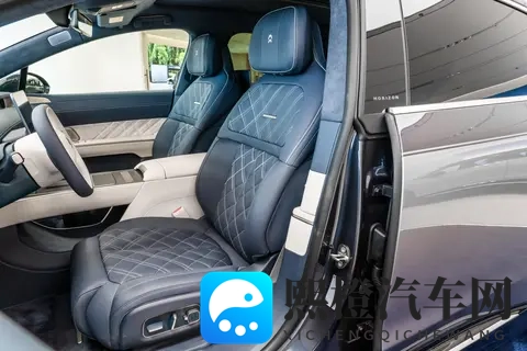 从BBA换蔚来ET9是冲动吗？5米3行政旗舰，细节藏着答案-2