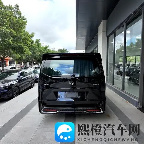 准新奔驰威霆：宜商宜家，升级座驾好选择！-1