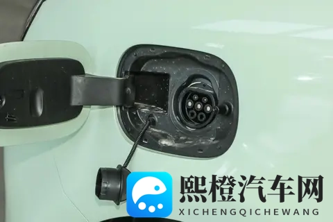 长安Lumin:2025款一共五款车型,哪一款更适合家用?-1