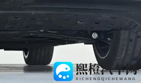 1399万起!深蓝L06纯电轿跑预售,续航高达670公里-1