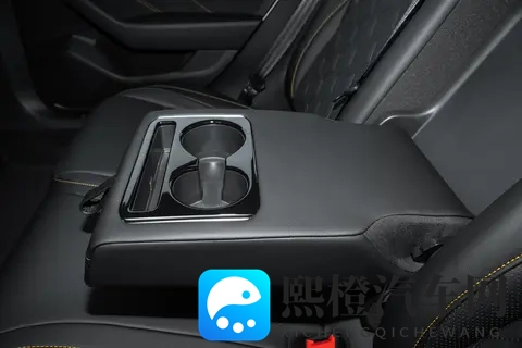 被女神脱裤子调教jiji：女神脱裤调教，意外事件成焦点-3