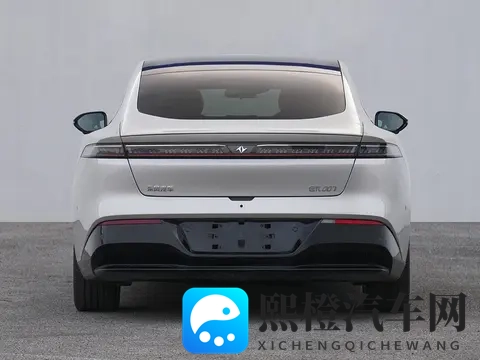 全球首款四轮毂电机量产车！东风eπ 007落地-1