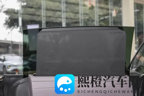 蔚来ET9:行政旗舰就选它!端庄外观拉满气场,细节处处显高端-2