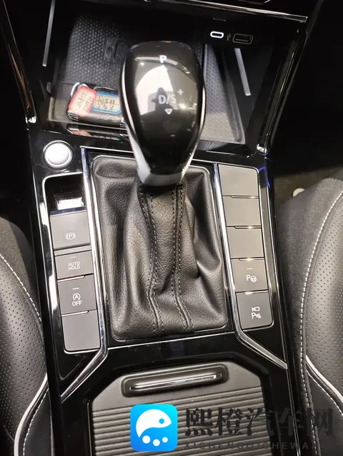 15万多拿下准新帕萨特,体验大众旗舰轿车-2