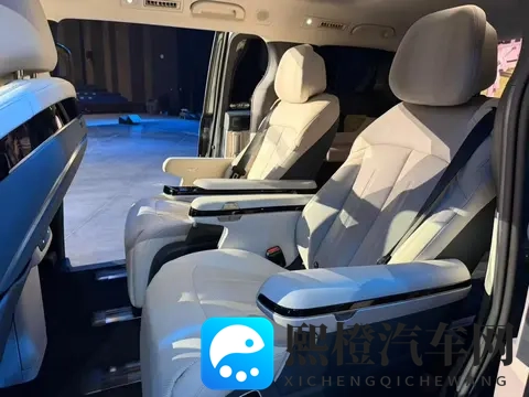 广汽昊铂A800将于广州车展公布内饰 定位中大型轿车-1